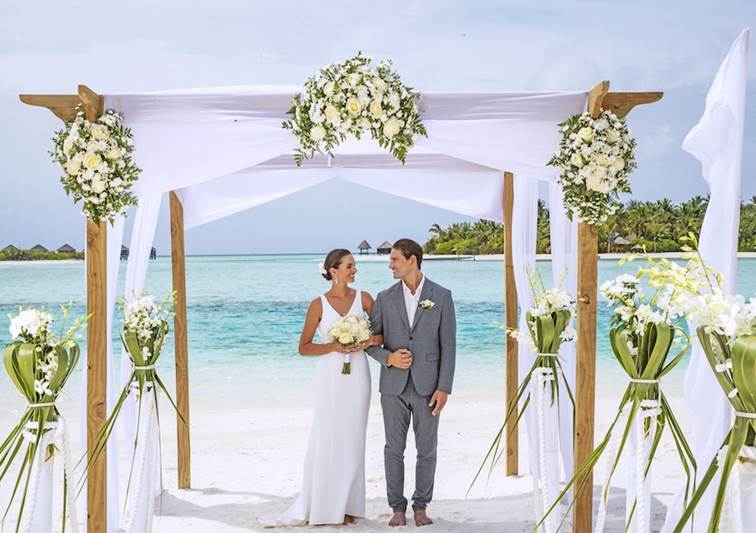 Wedding on the beach at Naladhu Maldives