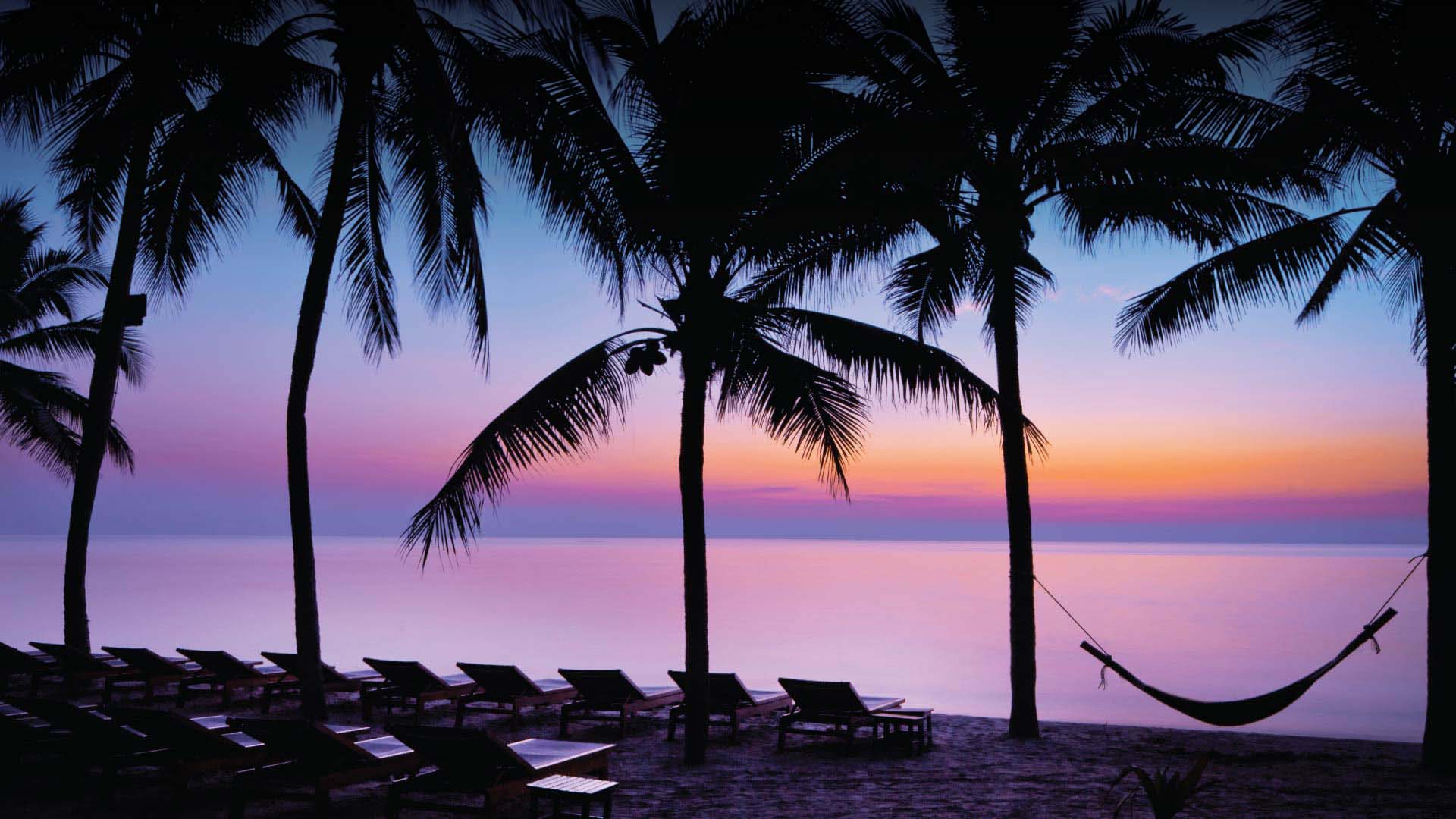 /~/media/minor/anantara/images/anantara-hua-hin-resort/the-resort/desktop-banner/anantara_hua_hin_beach_sunset_header_1920x1080.jpg